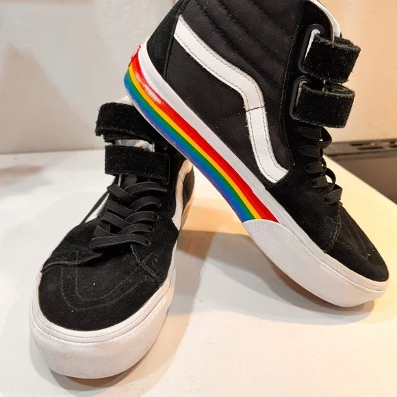 Vans Sk8-Hi Rainbow‎ Stripe Skate Shoes Men's 7.5 Black Suede High Top